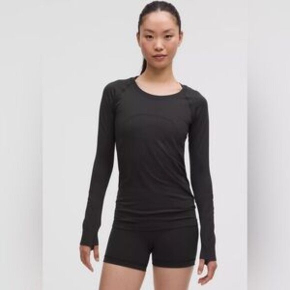 Lululemon Swiftly Tech Long Sleeve Black Size 4 - Picture 1 of 4
